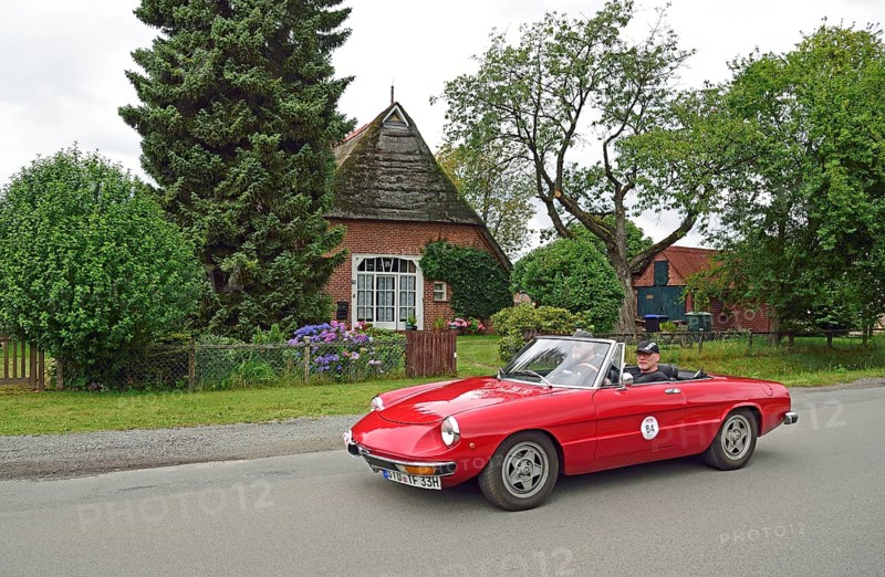 Europe, Germany, Lower Saxony, Lower Elbe Classics, classic car tour, Alfa Romeo Spider 1750, year of construction 1971, Europe