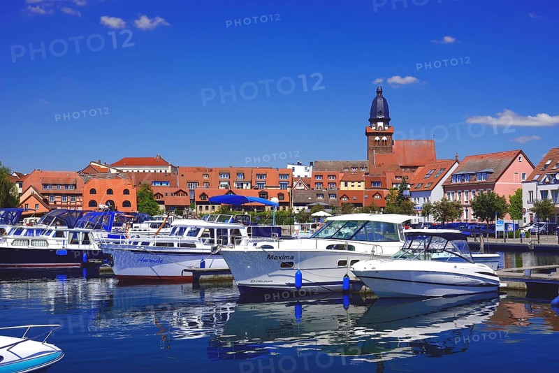 Europe, Germany, Mecklenburg-Western Pomerania, Waren an der Müritz, Binnenmüritz with marina, View to the centre, Waren an der Müritz, Mecklenburg-Western Pomerania, Germany, Europe