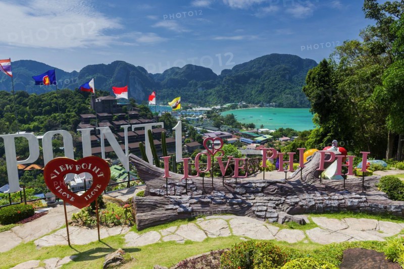 Viewpoint on the holiday island Phi Phi Don, view, tourism, touristic, travel, holiday, asian, sea, exotic, long-distance travel, paradise, paradisiacal, holiday paradise, island, Siam, hill, tropical, tropics, idyllic, panorama, landscape, coastal landscape, seascape, coast, beach holiday, beach holiday, sun, sunny, blue sky, Thailand, Asia