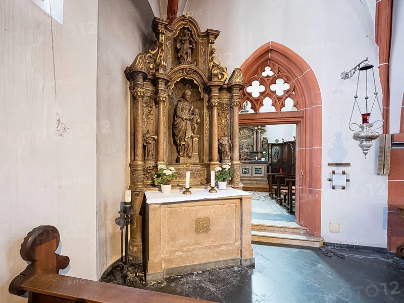 Marian altar from 1750 next to the entrance to the Kneip Chapel in the parish church of St Michael, Bernkastel, Moselle, Rhineland-Palatinate, Germany, Europe