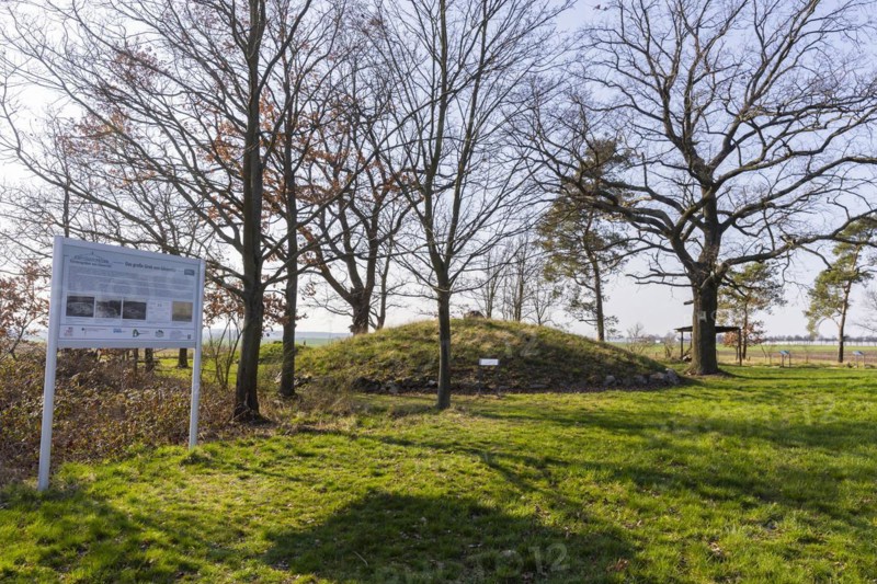 Two imposing burial mounds from the late Bronze Age (approx. 120o years BC) form the centrepiece of the Gävernitz Archaeological Park. The archaeological open-air museum makes the graves and their time visible and tangible in their historical context by developing and implementing modern educational and mediation offers., Gävernitz, Saxony, Germany, Europe