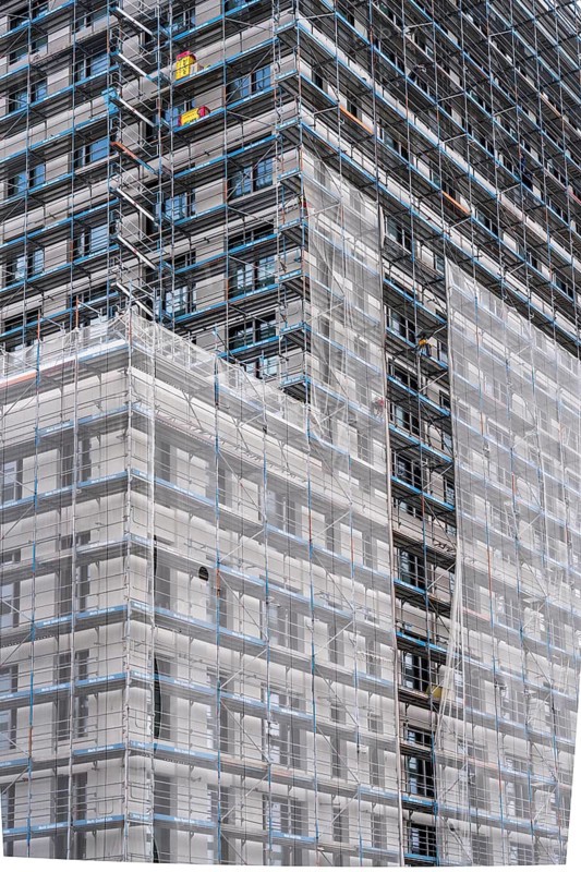 Construction site, at the Cologne Trade Fair Centre, new construction of a high-rise office building, facade of the shell, scaffolding, MesseCity Cologne, North Rhine-Westphalia, Germany, Europe