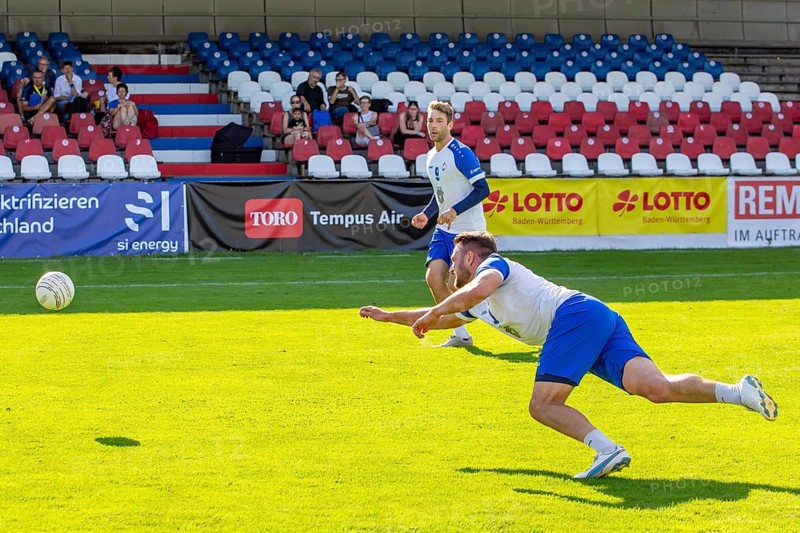 Fistball: TSV Pfungstadt against TV Käfertal (IFA 2024 Fistball World Tour Finals Mannheim, preliminary round match Group A) . Picture: Marcel Stoklasa (6), Käfertal