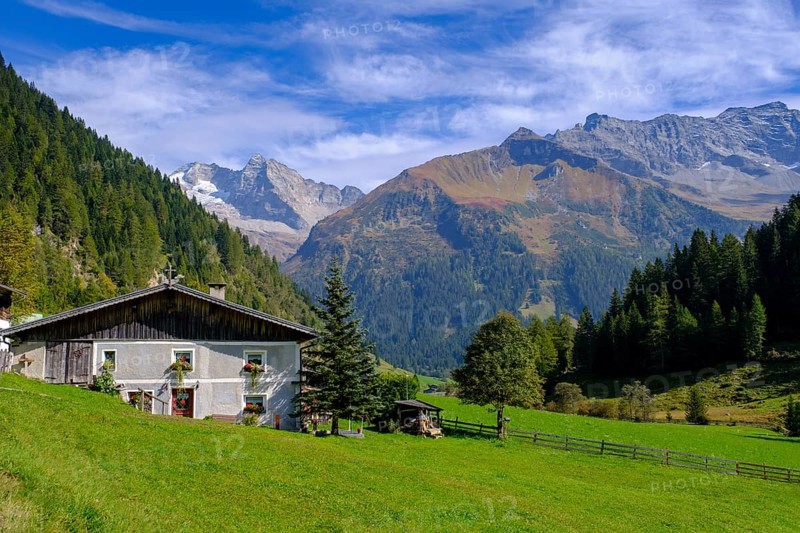Farmhouse at the back of the Tux Alps, Vals Valley, Vals Valley Natura 2000 nature reserve, Wipptal, Tyrol, Austria, Europe