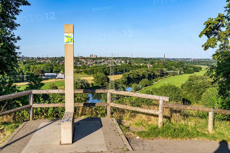 Viewpoint of the Essener Aussichten, view into the Ruhr valley near Essen-Horst, to the east, on the right the water extraction facilities of the Essen waterworks of Wassergewinnung Essen GmbH, drinking water from bank filtrate of the Ruhr, North Rhine-Westphalia, Germany, Europe