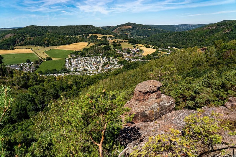 The Rur valley near Nideggen, Rureifel, red sandstone cliffs, Hetzingen campsite, Eifel, North Rhine-Westphalia, Germany, Europe
