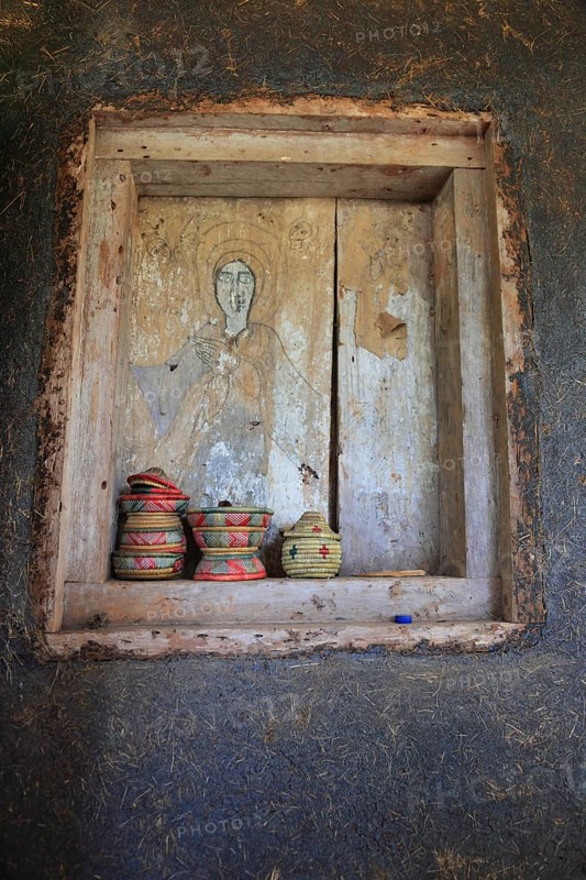 Ahamra region, Azoa Maryam round church on the Zeghie peninsula in Lake Tana, Lake Tsana or Lake Dembea, Christian drawing on wood, window, Ethiopia, Africa
