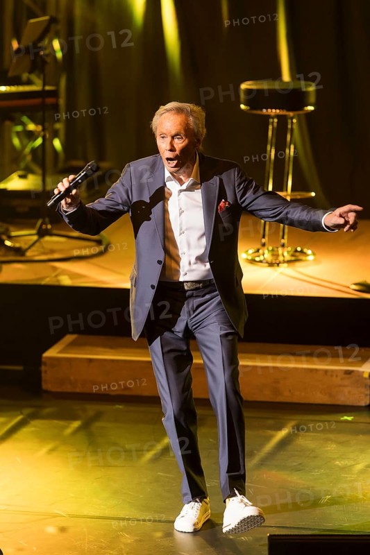 Peter Kraus live on Rockin' 85!, the big birthday concert 2024 tour at Berlin's Friedrichstadtpalast on 14 October 2024