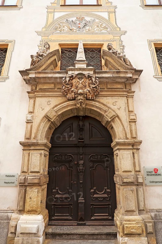 Entrance portal with the alegories of Faith and Peace from the Baroque town hall from 1661, Regensburg, Upper Palatinate, Bavaria, Germany, Europe