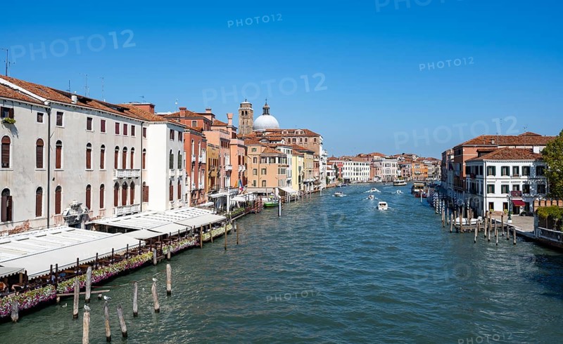 Grand Canal, back dome of the church Chiesa di San Simeon Piccolo, Venice, Veneto, Italy, Europe