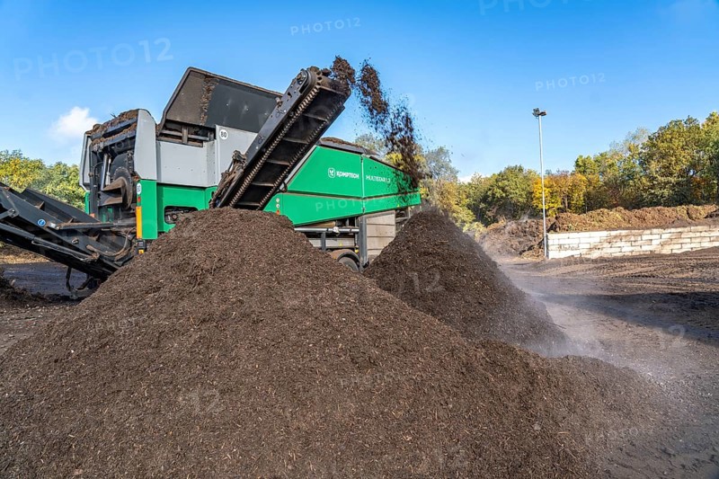 Composting plant, organic waste is composted, sorted by size, smaller parts are reused as compost, coarser parts are burnt in a biomass power plant and converted into electricity, Coesfeld, North Rhine-Westphalia, Germany, Europe