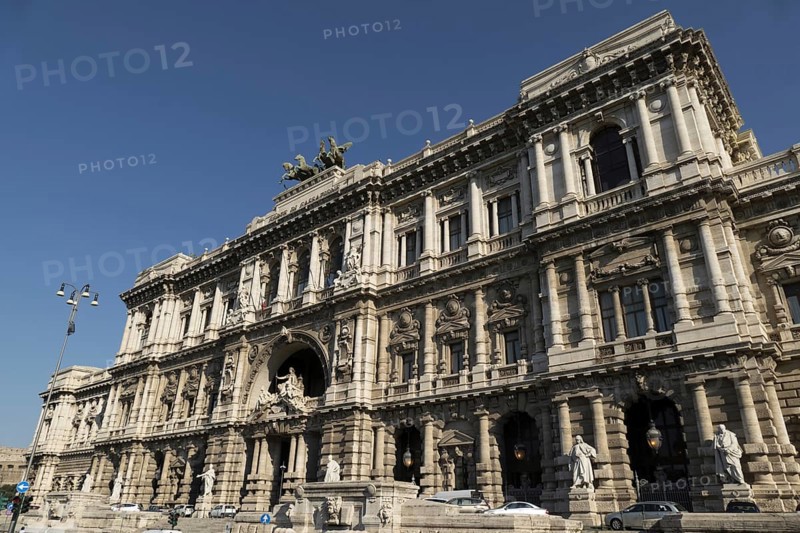 Palazzo di Giustizia, Palace of Justice, Prati district on the banks of the Tiber, Rome, Italy, Europe