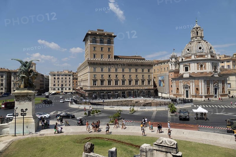 View from the Monumento Vittorio Emanuele II, Piazza Venezia, to the church of Santa Maria di Loreto and the Prefettura, Palazzo della Assicurazioni Generali, Rome, Italy, Europe