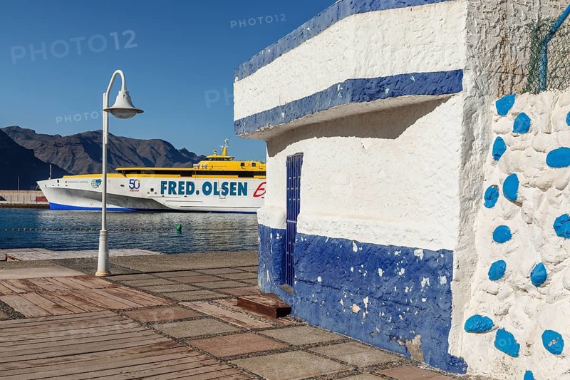 Ferry at the harbour of Puerto de las Nieves, Gran Canaria, Canary Islands, Spain, Puerto de las Nieves, Gran Canaria, Canary Islands, Spain, Europe