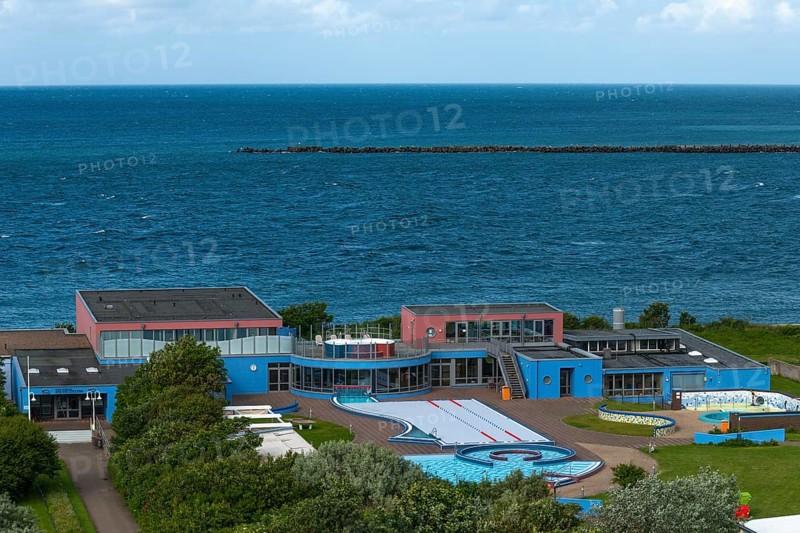 Seawater swimming pool in the lowlands, Heligoland Island, Horizon, North Sea, Pinneberg district, Schleswig-Holstein, Germany, Europe