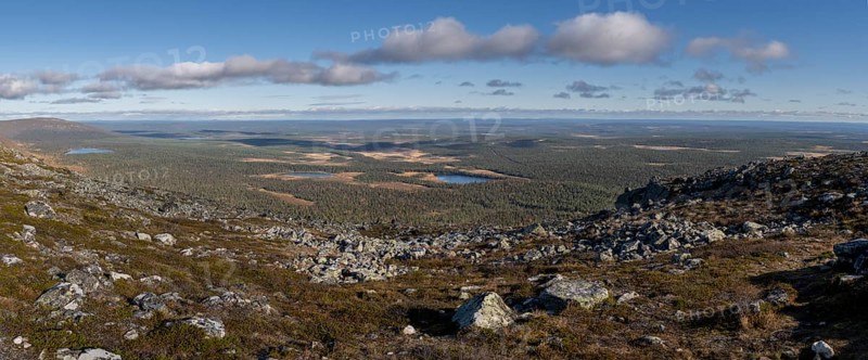 Autumn landscape, view of lake landscape, Pallas-Yllästunturi National Park, Lapland, Finland, Europe