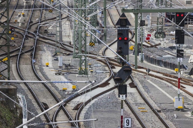 New Untertürkheim railway sidings. The track network is being reorganised as part of Stuttgart 21. Among other things, 33 sidings for trains are being built. Tracks, signalling systems, critical infrastructure. Stuttgart, Baden-Württemberg, Germany, Europe