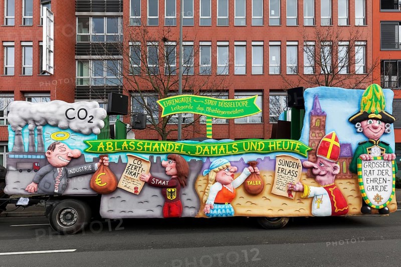 CO2 certificate trading and historical indulgence trading, themed float on the subject of emissions and climate protection, Rose Monday parade Düsseldorf, North Rhine-Westphalia, Germany, Europe