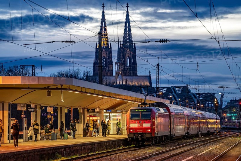 Cologne Trade Fair Centre/Deutz, Platform, Cologne Cathedral, Cologne, North Rhine-Westphalia, Germany, Europe