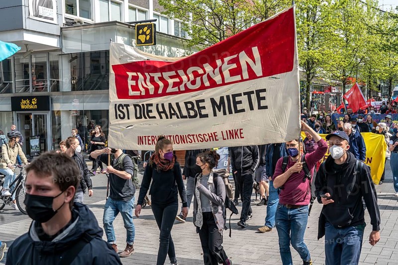 Demonstration against property companies such as Vonovia and others, against rent increases, for the expropriation of housing companies, Bochum North Rhine-Westphalia, Germany, Europe