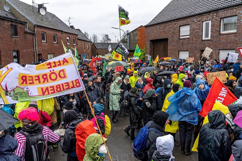 Demonstration against the demolition of the lignite village of Lützerath, from the village of Keyenberg the demonstrators marched to the edge of the Garzweiler open-cast mine and on to the rest of the village of Lützerah, Erkelenz, North Rhine-Westphalia, Germany, Europe