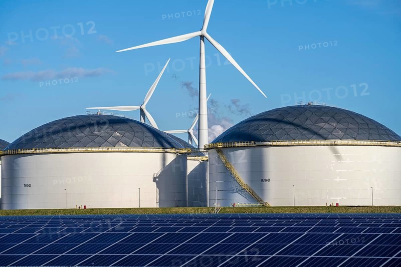 Vopak Solarpark Eemshaven, 19 hectares of solar modules with a capacity of 25 megawatts, around the Vopak tank terminal in the industrial harbour of Eemshaven, wind farm, Groningen, Netherlands
