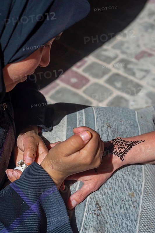 Traditional Moroccan hand tattoo, henna, tattoo, craft, tradition, traditional, oriental, arabic, plant colour, body decoration, pattern, custom, jewellery, body painting, hand, sign, symbol, design