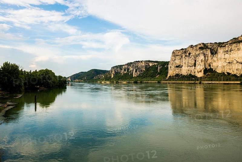 Old suspension bridge over the Rhone and rocks, Passerelle Marc Seguin, Tain-l'Hermitage, Département Ardèche, Auvergne-Rhône-Alpes, France, Europe