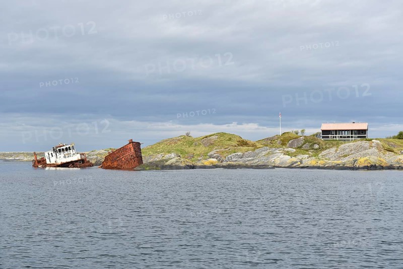 Shipwreck in an archipelago in Norway