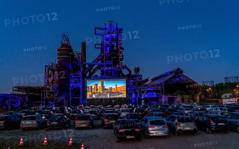 Drive-in cinema Dortmund, against the backdrop of the former blast furnace plant Phönix-West in Dortmund-Hörde, temporary film screening, event in compliance with contact restrictions, effects of the corona crisis in Germany