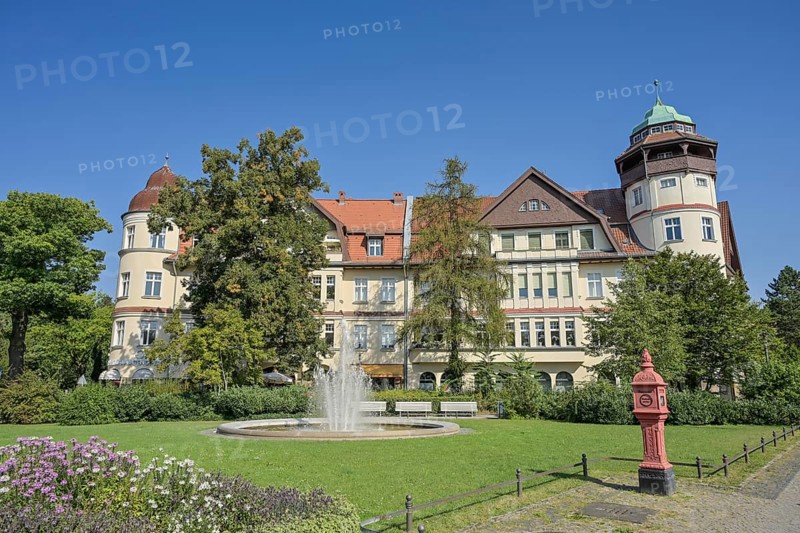 Residential building, architecture, old building, Mexikoplatz, Zehlendorf, Berlin, Germany, Europe