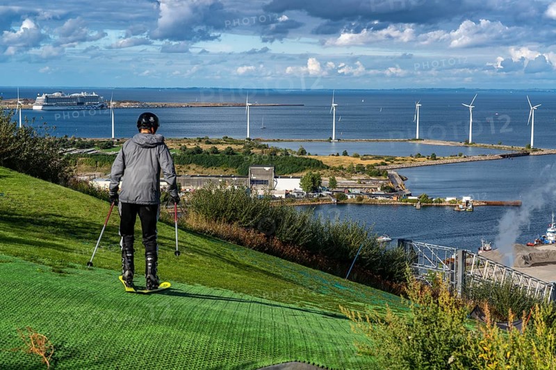 CopenHill, waste incineration plant and artificial ski slope, skiing with a view of the Øresund, 90 metres high and 400 metres long slope on artificial turf, Copenhagen, Denmark, Europe