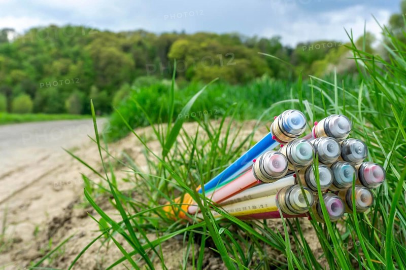 Fibre optic cable, freshly laid along a dirt road, provision of high-speed Internet in rural areas, Mülheim an der Ruhr, North Rhine-Westphalia, Germany, Europe