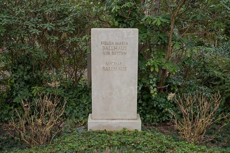 Helga Maria and Michael Ballhaus, grave, Waldfriedhof Dahlem, Hüttenweg, Steglitz-Zehlendorf, Berlin, Germany, Europe