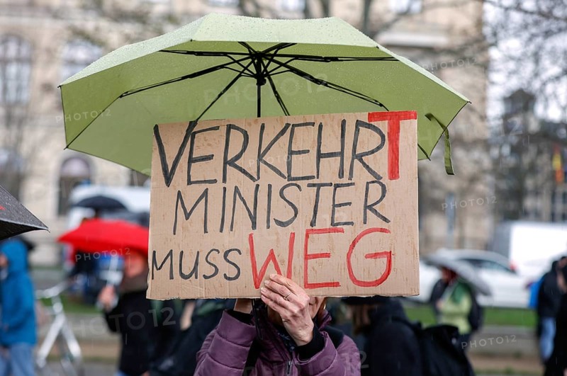 Fridays for Future demonstration at the Federal Ministry of Transport for compliance with climate targets, Berlin, 31 March 2023
