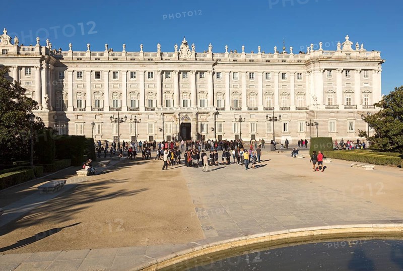 Crowds of tourists in front of Palacio Real royal palace, Madrid, Spain, Europe