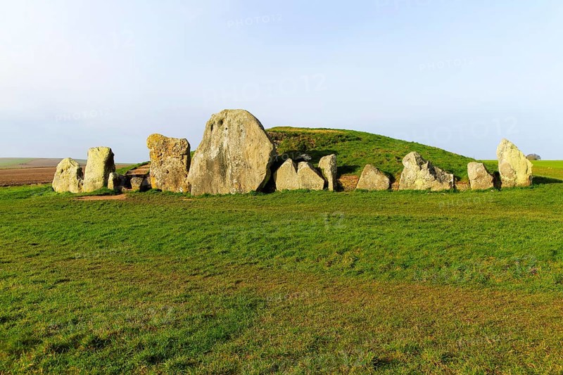 Neolithic long barrow burial monument, West Kennet, near Avebury, Wiltshire, England, UK