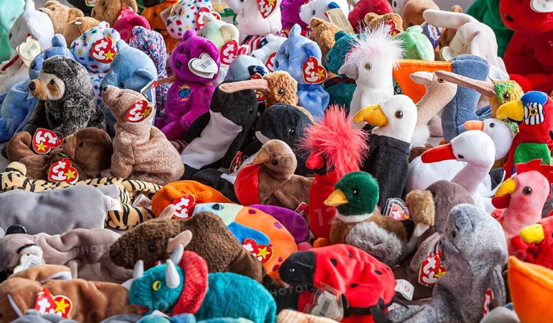 Pile of collectable Beanie Baby soft stuffed toys