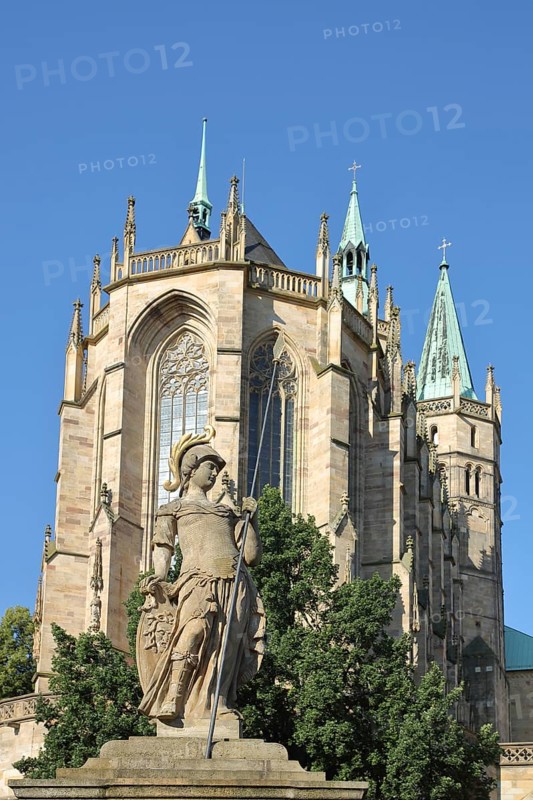 Minerva fountain with sculpture and lance and Gothic UNESCO cathedral, Minerva, Roman goddess, mythology, fountain, landmark, St Mary's Church, Erfurt Cathedral, Cathedral Square, Erfurt, Thuringia, Germany, Europe