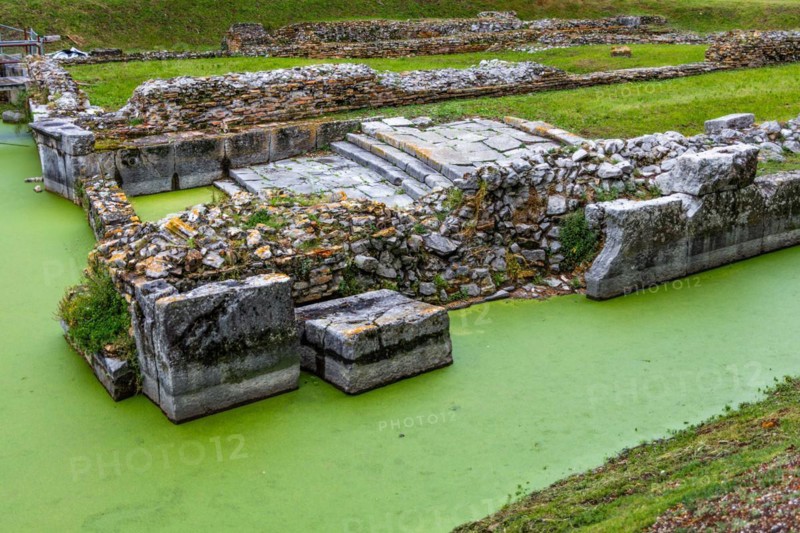 Pier facilities, inland harbour, one of the best-preserved Roman harbour facilities, UNESCO World Heritage Site, important city in the Roman Empire, Friuli, Italy, Aquileia, Friuli, Italy, Europe