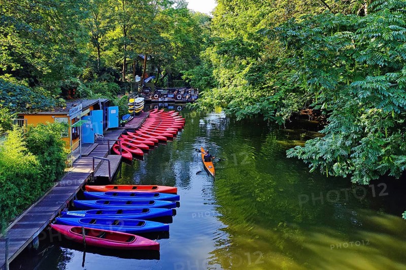The River Oker with boat hire in the city centre, Braunschweig, Lower Saxony, Germany, Europe