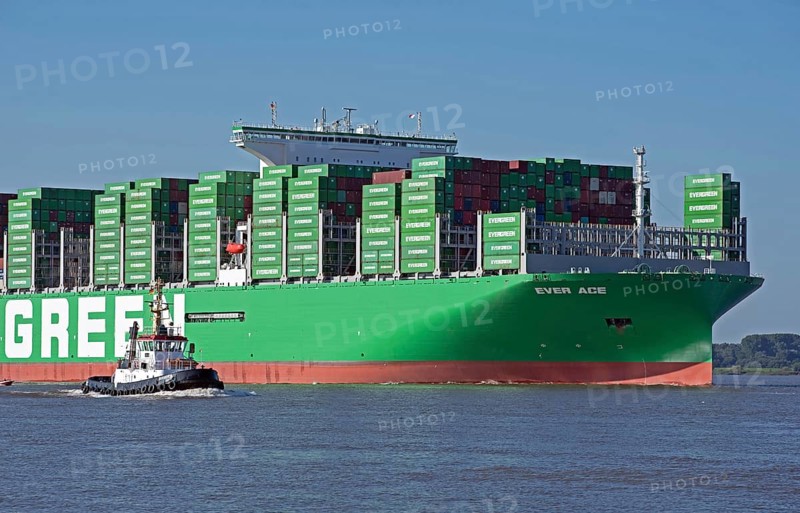 Europe Germany Hanseatic City of Hamburg Harbour, Elbe, shipping company of Evergreen Line, megamax container ship Ever Ace 24, 000 TEU on its way to Hamburg, tugboat Bugsier 18 on the ship, Federal Republic of Germany