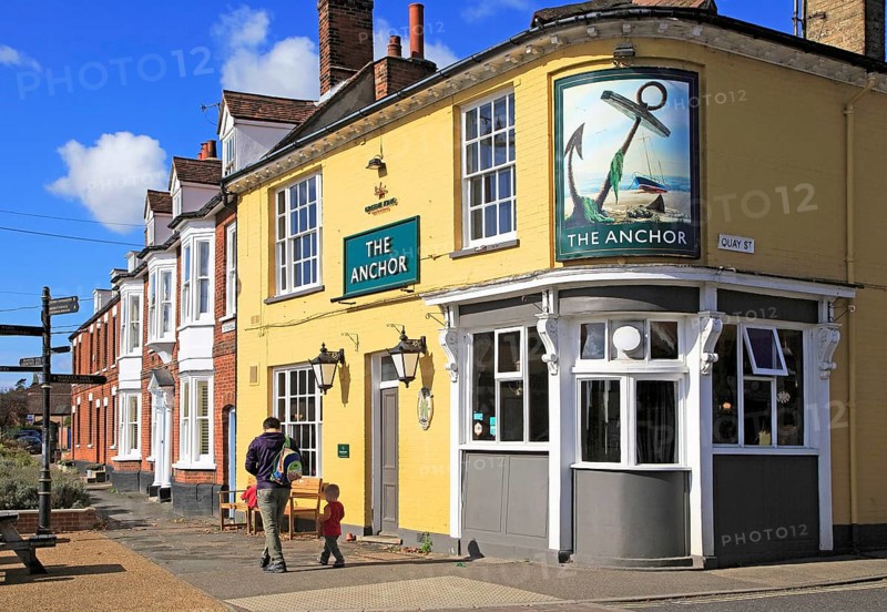 The Anchor pub on Quay Side, Woodbridge, Suffolk, England, UK