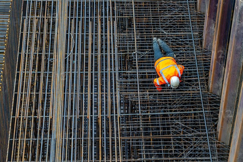 Work on the steel mesh of the foundation of the new Karl Lehr Bridge in the port of Duisburg-Ruhrort, over the Ruhr and the port canal, important connection of the port to the A40 motorway, Duisburg, North Rhine-Westphalia, Germany, Europe