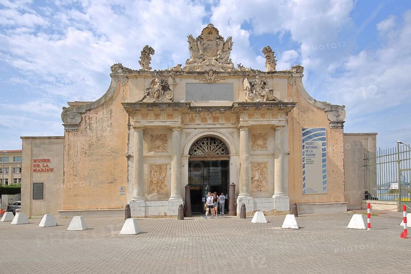 Porte Monumentale de l'Arsenal and Musee national de la Marine, Marine National Museum, city gate, visitors, Place Monsenergue, Toulon, Var, Provence, France, Europe