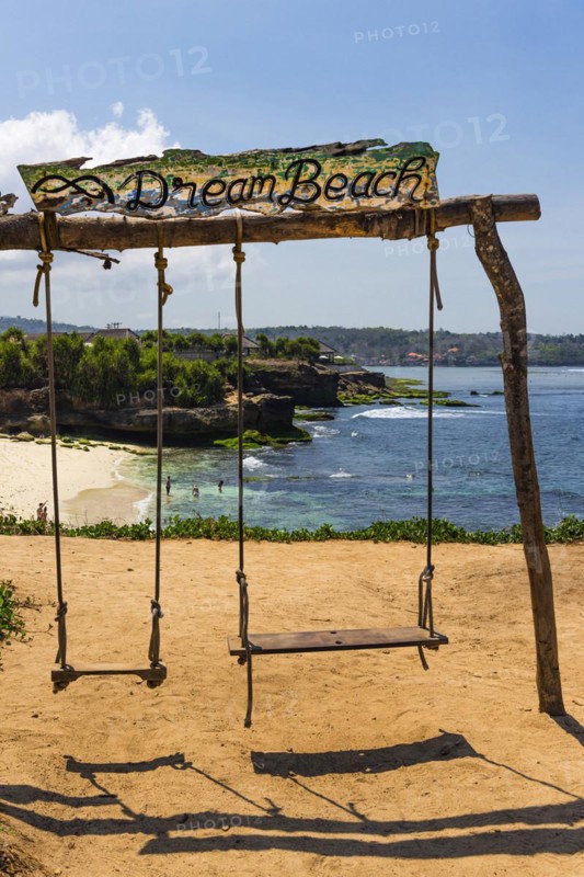 Dream beach on Nusa Lembongan, coast, coastal landscape, swing, sign, holiday dream, dream holiday, dream beach, symbol, symbolic, paradise, holiday paradise, empty, nobody, positive, chill, relax, break, summer, sun, summer holiday, holidays, holiday time, chill out, rest, resting, swing, childhood, romantic, holiday feeling, travel, holiday, tourism, tourism, attraction, Bali, Indonesia, Asia