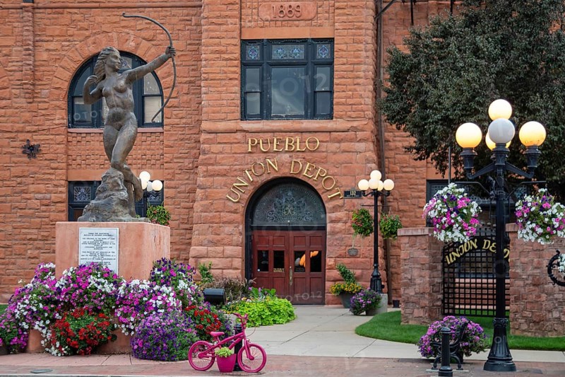 Pueblo, Colorado, A replica of Diana the Huntress outside Pueblo Union Depot. The original sculpture, by Juan Olaguibel, is displayed in Mexico City