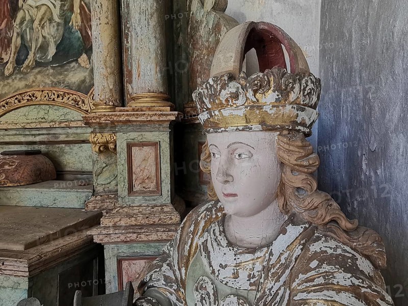 Figure of a saint in the chapel at the pilgrimage church, Gößweinstein, place of pilgrimage in Franconian Switzerland, district of Forchheim, Upper Franconia, Bavaria, Germany, Europe