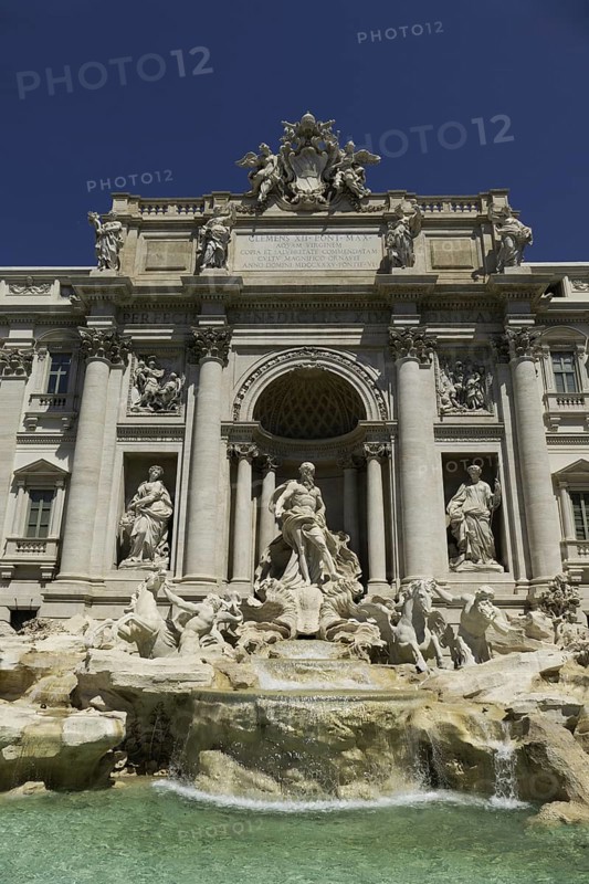 Palazzo Poli, also Palazzo Conti, Trevi Fountain, Fontana di Trevi, Rome, Italy, Europe