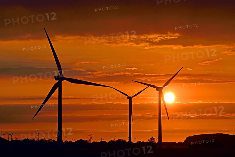 Europe, Germany, Lower Saxony, wind farm, power generation, sunset, wind turbines, wind turbine, alternative energies, sunset, Hamburg, Hamburg, Federal Republic of Germany, Europe